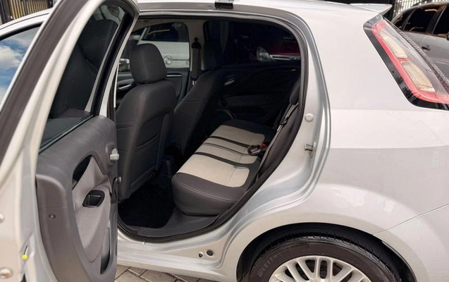imagem-https://www.socarrao.com.br/sc-vehicle-images-prod/2366902/1785256943442-8035216_2_B_b97e2f5c65.jpeg