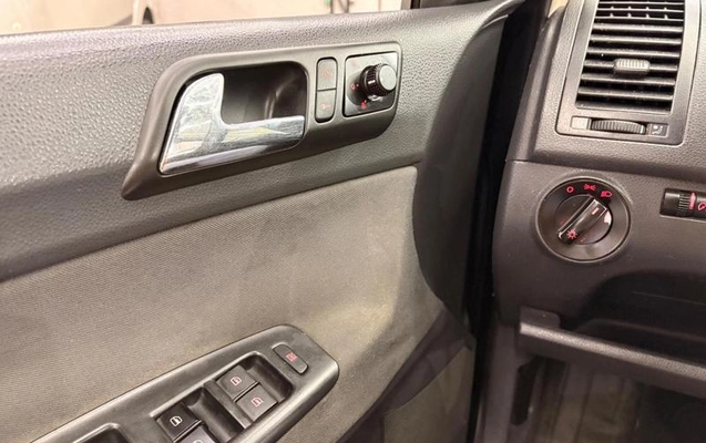imagem-https://www.socarrao.com.br/sc-vehicle-images-prod/2366927/1788628035312-8194469_14_B_61be47d64e.jpeg