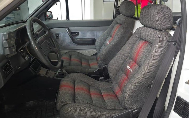 imagem-https://www.socarrao.com.br/sc-vehicle-images-prod/2368528/1788368352632-8220746_4_B_e64f227e57.jpeg