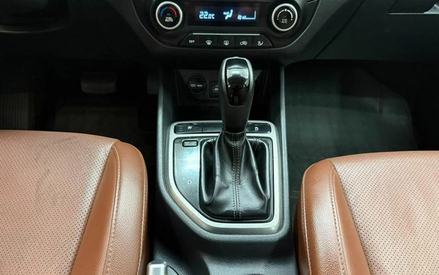imagem-https://www.socarrao.com.br/sc-vehicle-images-prod/2368592/1788270018604-8163465_13_B_fb9b80dc8d.jpeg