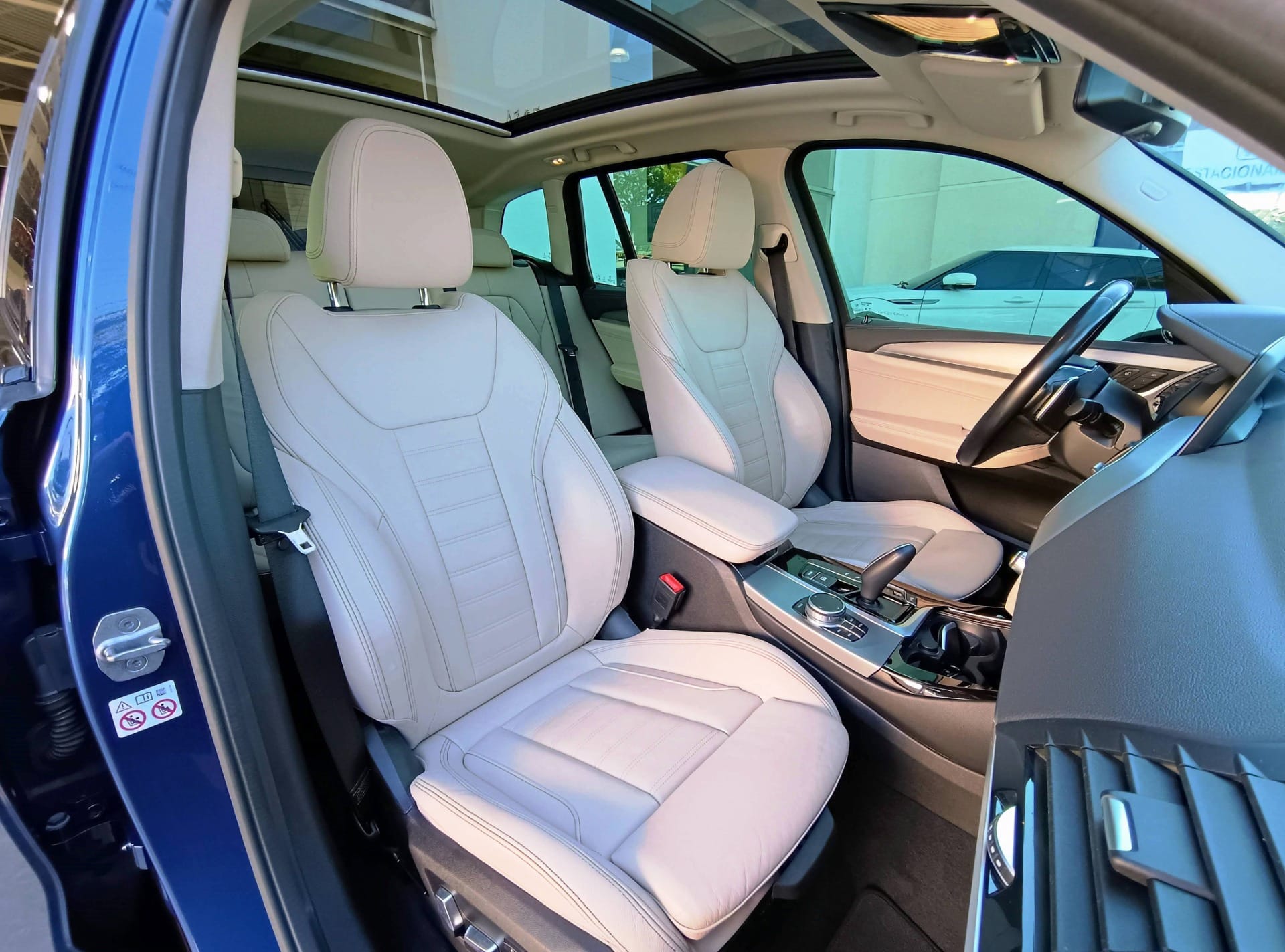 imagem-https://www.socarrao.com.br/sc-vehicle-images-prod/23717/1769988351968-7084334OR_1764080519_13_140.jpg