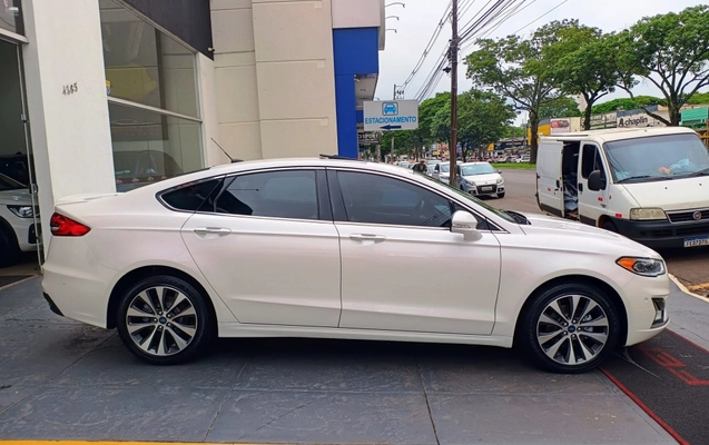 imagem-https://www.socarrao.com.br/sc-vehicle-images-prod/23734/1769988355790-7154436OR_1765563988_62_680.jpg