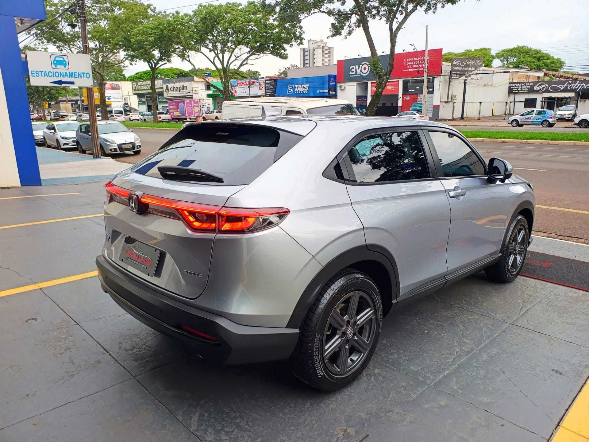 imagem-https://www.socarrao.com.br/sc-vehicle-images-prod/23735/1769988356201-7154765OR_1765567818_66_820.jpg