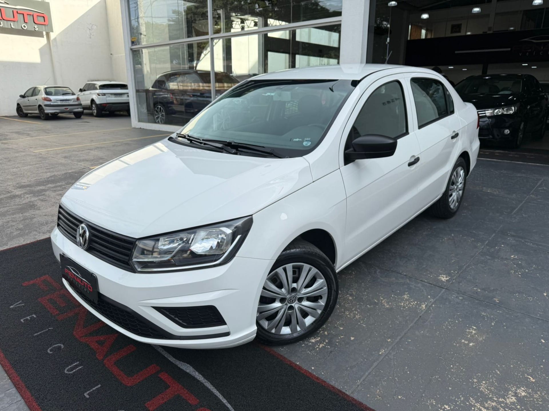 Volkswagen Voyage 1.0 Flex 12V 4p na cor Branco em Maringá / PR - 23740