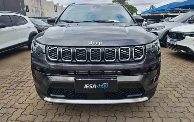 imagem-https://www.socarrao.com.br/sc-vehicle-images-prod/2374267/1789474763201-YF4HVjbbM3rJpvKWNw8ty5eiX2ixzrP0.jpg