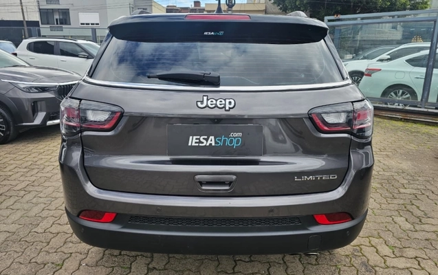 imagem-https://www.socarrao.com.br/sc-vehicle-images-prod/2374267/1789474763206-XOOLkMiAZtk1rXtXiybpD1IKpdgDD7KL.jpg
