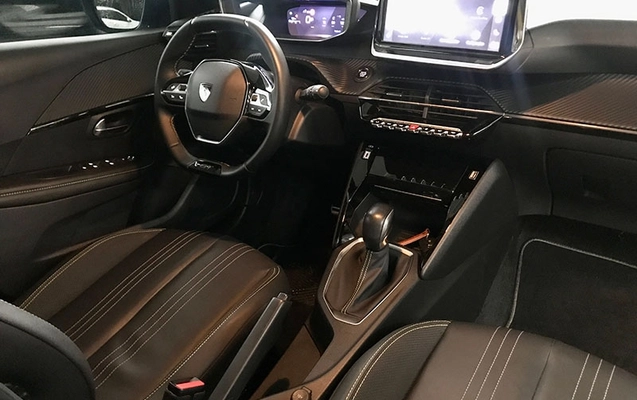 imagem-https://www.socarrao.com.br/sc-vehicle-images-prod/2374940/1789071896731-few7UIe8y2B0PNeBW6jdksSBFpSleGSB.jpg