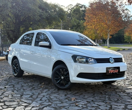 Volkswagen Voyage 1.0 Flex 12V 4p 2014 Branco — foto 1 de 3