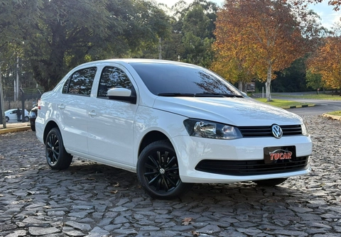 Volkswagen Voyage 1.0 Flex 12V 4p 2014 Branco — foto 1 de 3