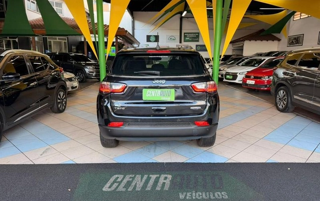 imagem-https://www.socarrao.com.br/sc-vehicle-images-prod/2375093/1789669697100-8211382_2_B_115e1f1b51.jpeg