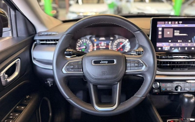 imagem-https://www.socarrao.com.br/sc-vehicle-images-prod/2375093/1789669697105-8211382_2_B_a7dd0094a4.jpeg