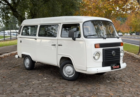 Volkswagen Kombi 2014 Branco — foto 1 de 3
