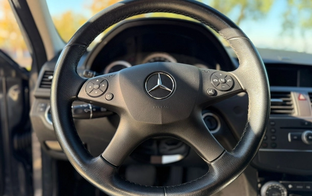 imagem-https://www.socarrao.com.br/sc-vehicle-images-prod/2375193/1782822004005-b5aea971-7c18-471a-912e-fcfea243a424.jpg