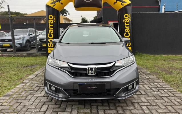 imagem-https://www.socarrao.com.br/sc-vehicle-images-prod/2375333/1790860777569-8192927_1_B_0eebc353b3.jpeg