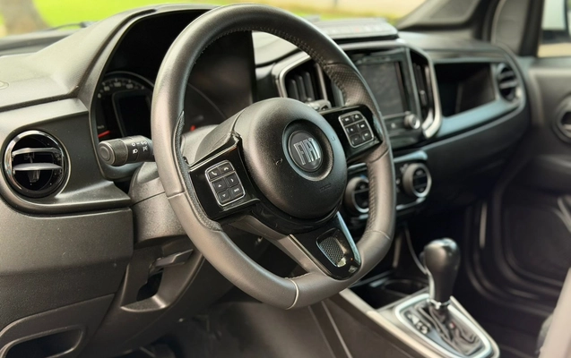 imagem-https://www.socarrao.com.br/sc-vehicle-images-prod/2375710/1782823685151-f915dc93-5d3f-4816-81ff-9d824ffa89ed.jpg