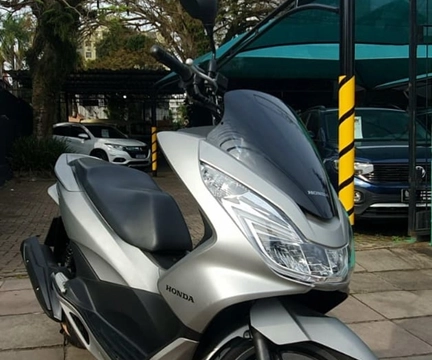 Honda PCX 150/DLX 2018 Prata — foto 1 de 3