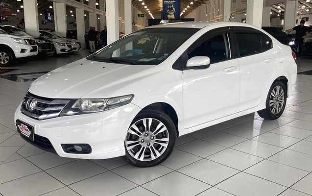 imagem-https://www.socarrao.com.br/sc-vehicle-images-prod/2376401/1789389415441-8229173_1_B_799de80c6d.jpeg