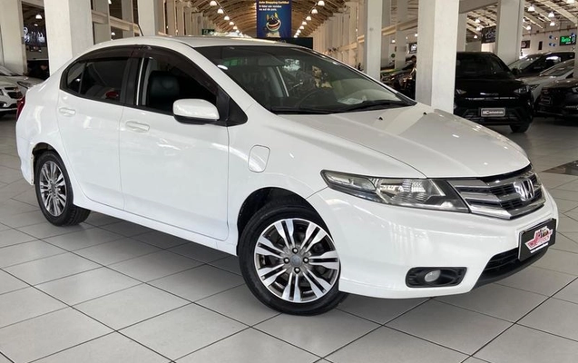 imagem-https://www.socarrao.com.br/sc-vehicle-images-prod/2376401/1789389415445-8229173_10_B_18704b5cd1.jpeg