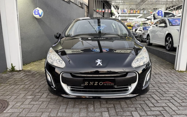 imagem-https://www.socarrao.com.br/sc-vehicle-images-prod/2376517/1784637611567-vehicle_image_1784637515_af24a7b863ec56f166b9e77bab16bcdd.jpeg