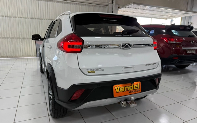 imagem-https://www.socarrao.com.br/sc-vehicle-images-prod/2376901/1782828199819-V2hhdHNBcHAgSW1hZ2UgMjAyNi0wMy0yNyBhdCAwOS4zOC4yOSAoMikuanBlZw.jpeg