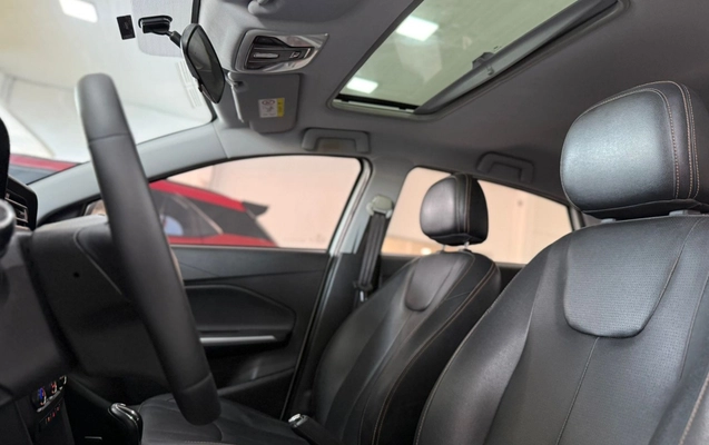 imagem-https://www.socarrao.com.br/sc-vehicle-images-prod/2376901/1782828200514-V2hhdHNBcHAgSW1hZ2UgMjAyNi0wMy0yNyBhdCAwOS4zOC4zMSAoMikuanBlZw.jpeg