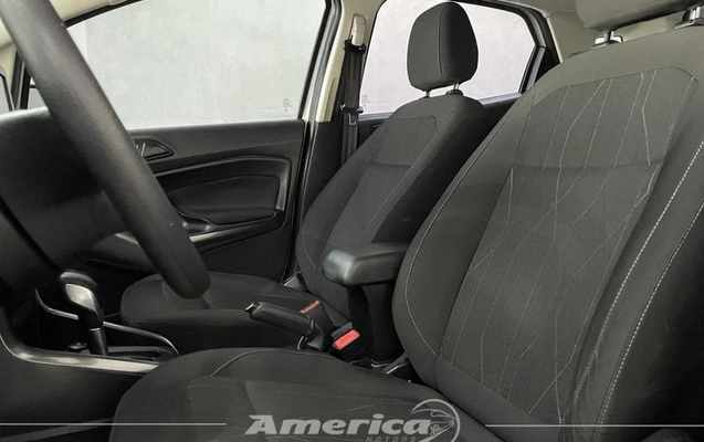 imagem-https://www.socarrao.com.br/sc-vehicle-images-prod/2376947/1789589258335-8232409_10_B_bd875ee721.jpeg