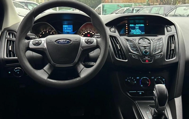 imagem-https://www.socarrao.com.br/sc-vehicle-images-prod/2377289/1785950280840-8167298_10_B_82269a4127.jpeg