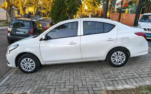 imagem-https://www.socarrao.com.br/sc-vehicle-images-prod/2377376/1788437588309-8197128_5_B_cc025ae3a2.jpeg