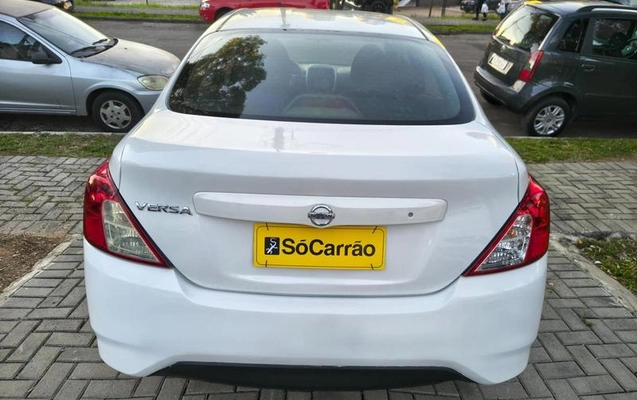 imagem-https://www.socarrao.com.br/sc-vehicle-images-prod/2377376/1788437588314-8197128_8_B_7f2184f45a.jpeg