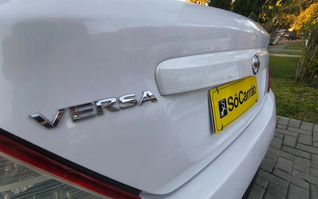 imagem-https://www.socarrao.com.br/sc-vehicle-images-prod/2377376/1788437588320-8197128_12_B_39e5b7b205.jpeg