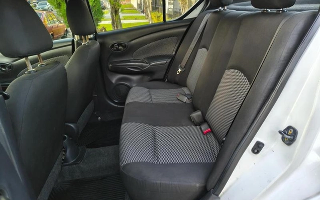 imagem-https://www.socarrao.com.br/sc-vehicle-images-prod/2377376/1788437588331-8197128_18_B_cb49beb4ca.jpeg