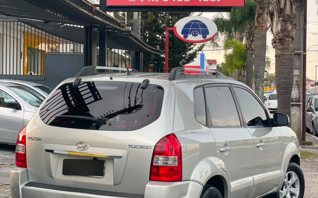 imagem-https://www.socarrao.com.br/sc-vehicle-images-prod/2377758/1782831932544-V2hhdHNBcHAgSW1hZ2UgMjAyNi0wNi0yNSBhdCAxMS4yMi4yOSBBTSAoMSkuanBlZw.jpeg