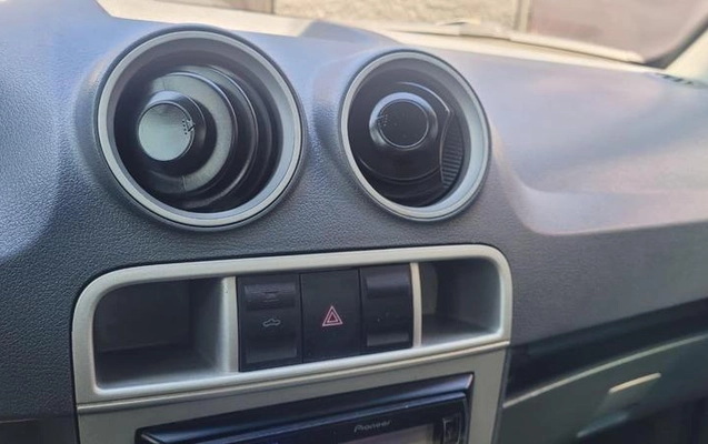 imagem-https://www.socarrao.com.br/sc-vehicle-images-prod/2378372/1786136365854-8233371_9_B_560f7f290d.jpeg