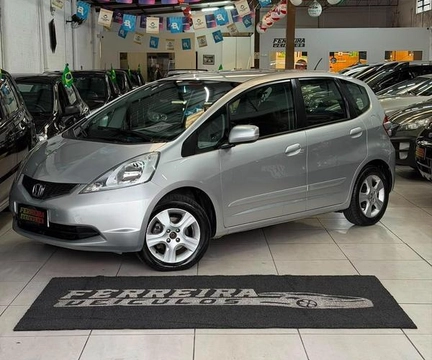 Honda Fit 2011 Prata — foto 1 de 3