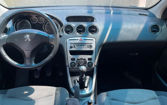 imagem-https://www.socarrao.com.br/sc-vehicle-images-prod/2379630/1782839233372-SU1HXzQxNTUuanBlZw.jpeg