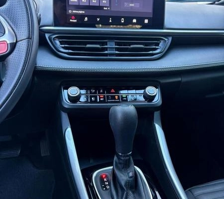 imagem-https://www.socarrao.com.br/sc-vehicle-images-prod/2379692/1787760974414-8233896_9_B_722ce118af.jpeg