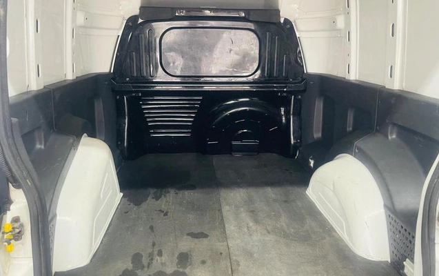 imagem-https://www.socarrao.com.br/sc-vehicle-images-prod/2379884/1785790438614-8118557_15_B_e92cc6d4e9.jpeg