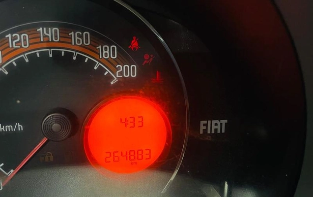 imagem-https://www.socarrao.com.br/sc-vehicle-images-prod/2379884/1785790438616-8118557_16_B_2e04a223ae.jpeg