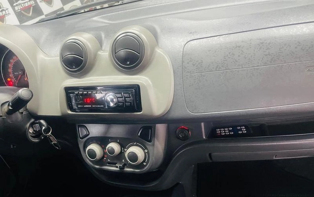 imagem-https://www.socarrao.com.br/sc-vehicle-images-prod/2379884/1785790438620-8118557_19_B_919ff64907.jpeg