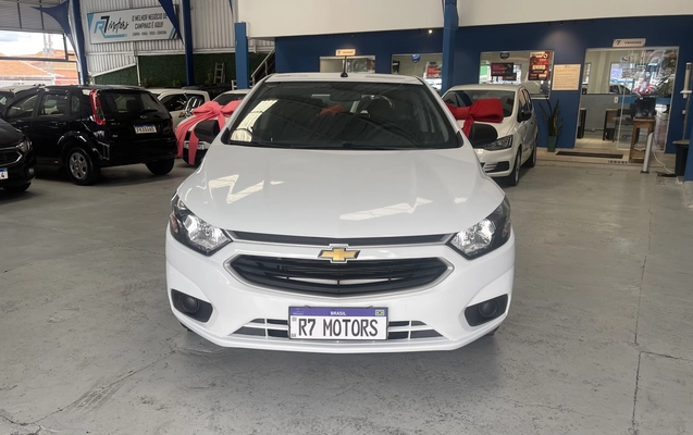 imagem-https://www.socarrao.com.br/sc-vehicle-images-prod/2380309/1782841642411-1_040251.jpg