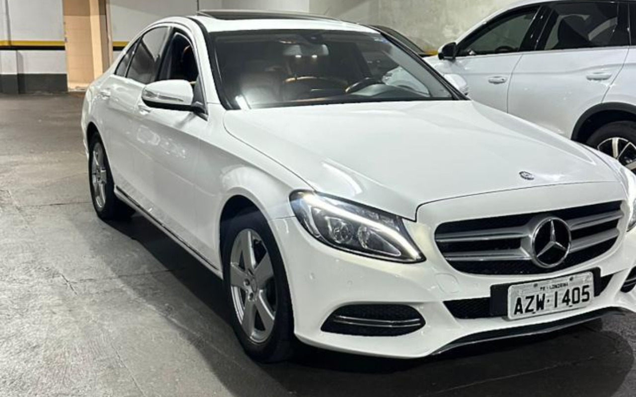 Mercedes-Benz C-200 2015 Branco — foto 1 de 3