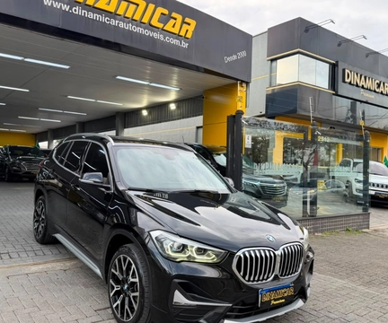 Bmw X1 2022 Preto — foto 1 de 3