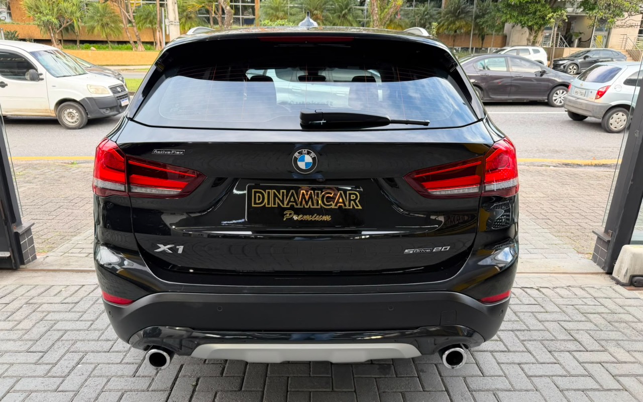 imagem-https://www.socarrao.com.br/sc-vehicle-images-prod/2380535/1782842512586-NC5qcGVn.jpeg