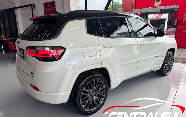 imagem-https://www.socarrao.com.br/sc-vehicle-images-prod/2380640/1788912056591-7b6644813c804b85b216a64540dbf139_1782842433271.jpg