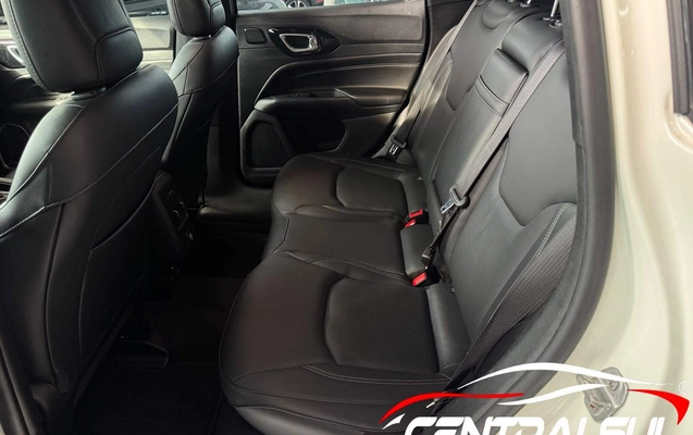 imagem-https://www.socarrao.com.br/sc-vehicle-images-prod/2380640/1788912056601-bca5050b77ce43d187978474d7fc8d6b_1782842433302.jpg