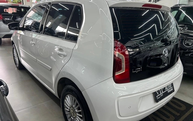 imagem-https://www.socarrao.com.br/sc-vehicle-images-prod/2381047/1782844347296-5_033201.jpg