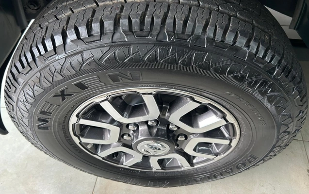imagem-https://www.socarrao.com.br/sc-vehicle-images-prod/2381096/1782844508507-8_040413.jpg