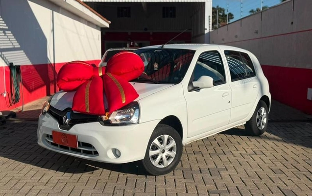 imagem-https://www.socarrao.com.br/sc-vehicle-images-prod/2381614/1785852699758-8233810_16_B_728354a780.jpeg
