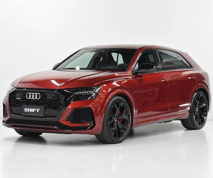 Audi RS Q8 2023 Vermelho — foto 1 de 3