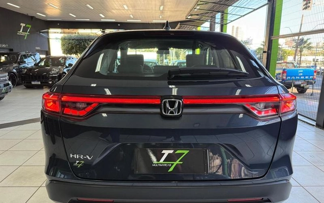 imagem-https://www.socarrao.com.br/sc-vehicle-images-prod/2381799/1788622175269-8229561_13_B_93bb244f5b.jpeg